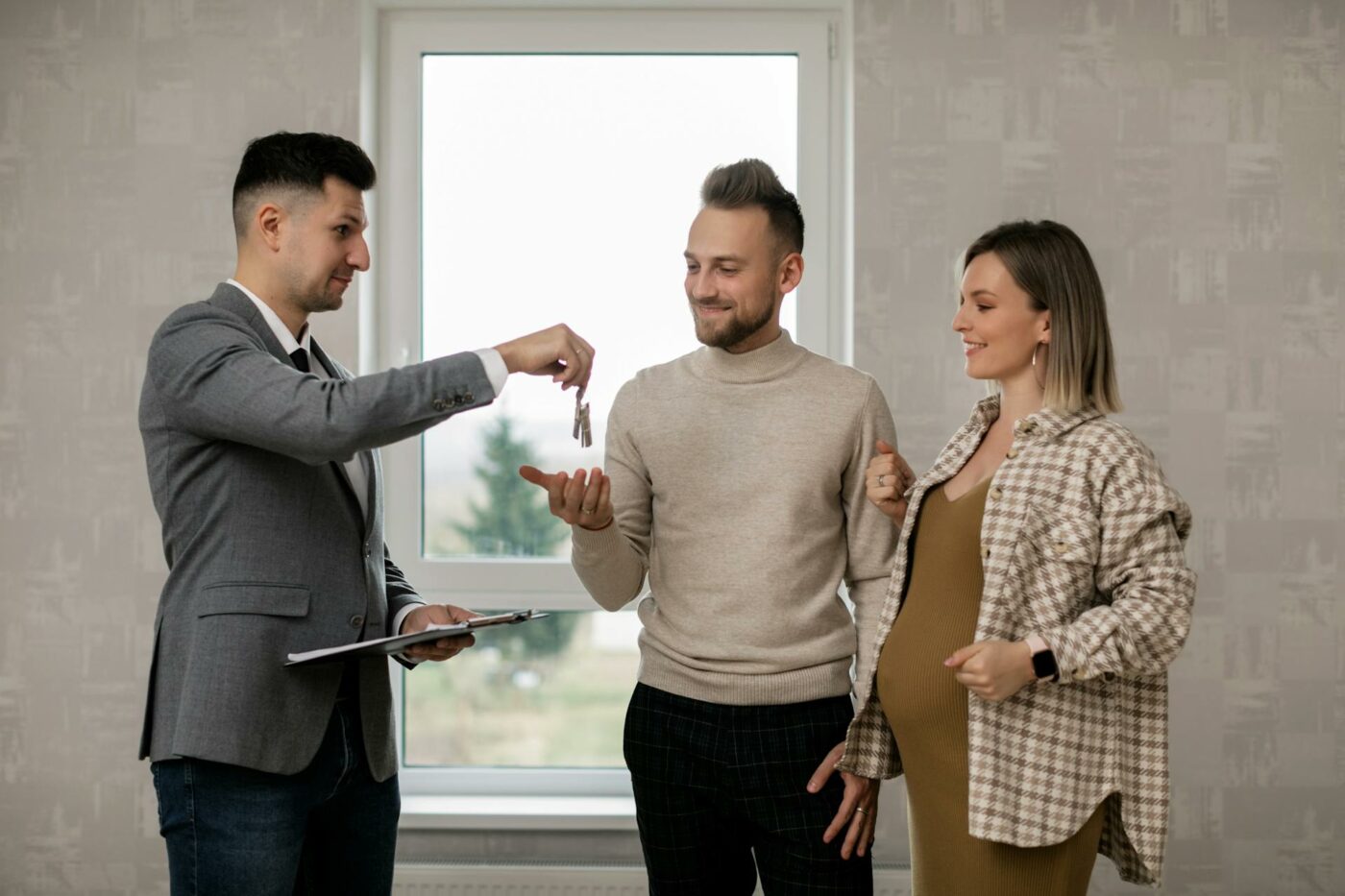 What Is Real Estate Wholesaling, and Is it Right for You?