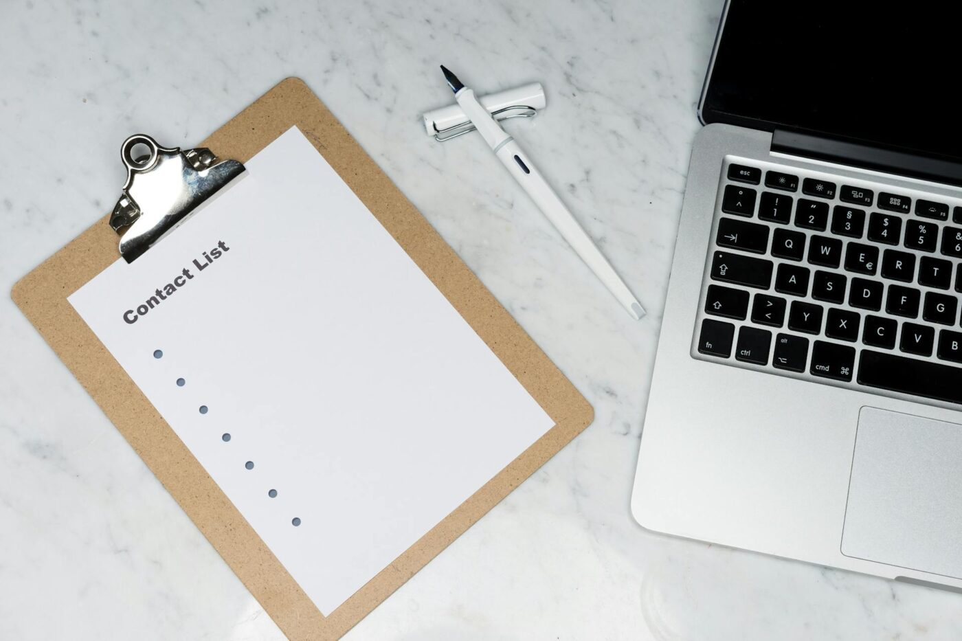 What Your Contact List Says About You (and Your Business Habits)
