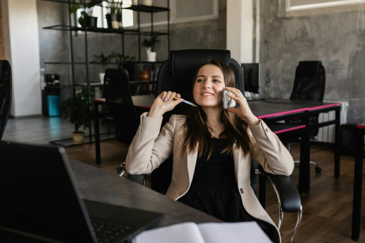 Voice-to-Contact: Capture Notes from Calls with AI Transcripts