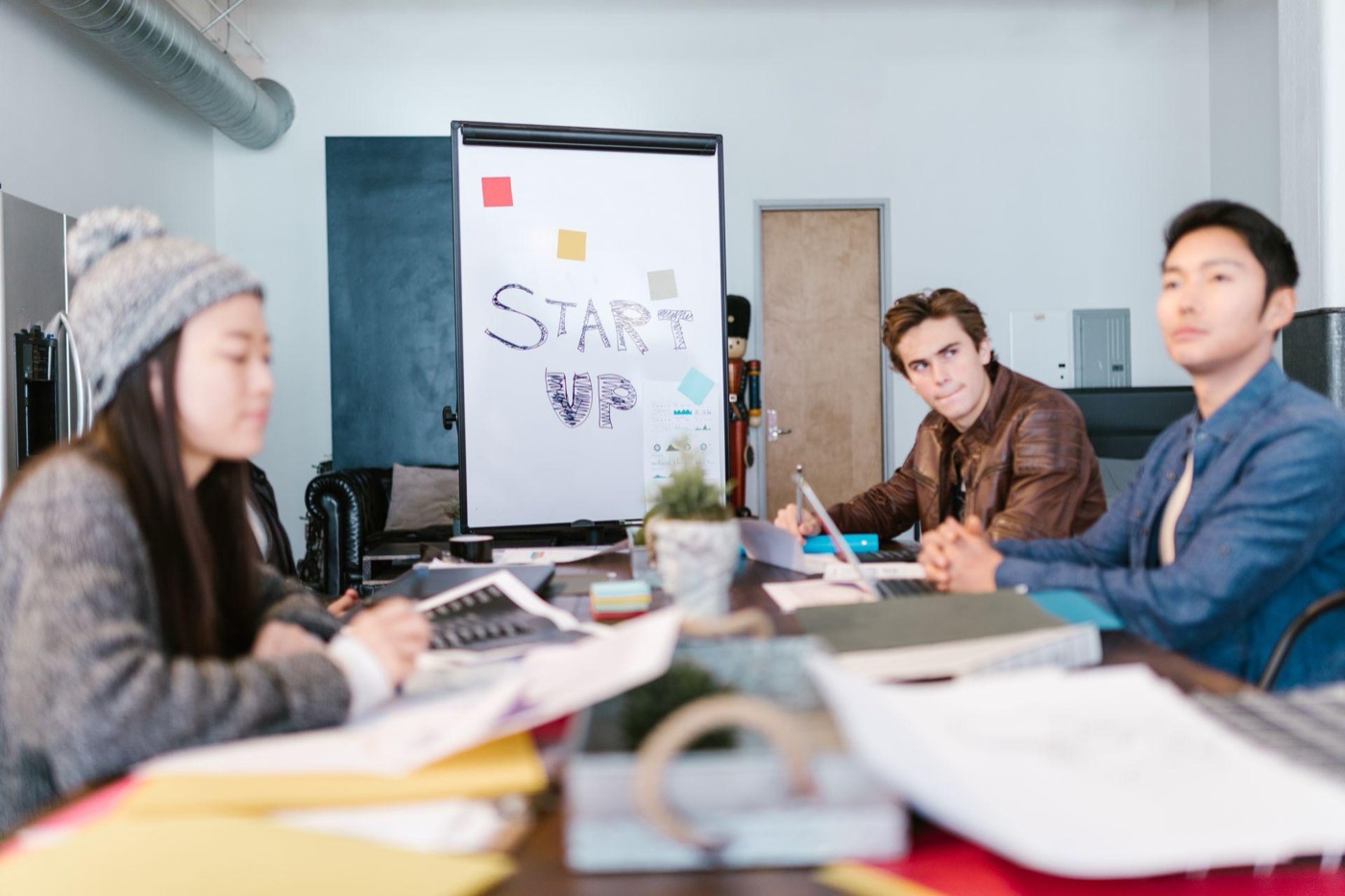 The Pre-Pipeline Playbook: How VCs Track Founders Before They’re Ready to Pitch